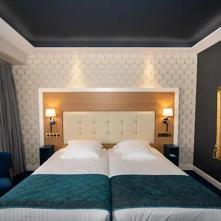 Splendid & Hotel 4*