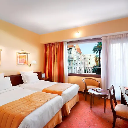 Splendid & Hotel 4*